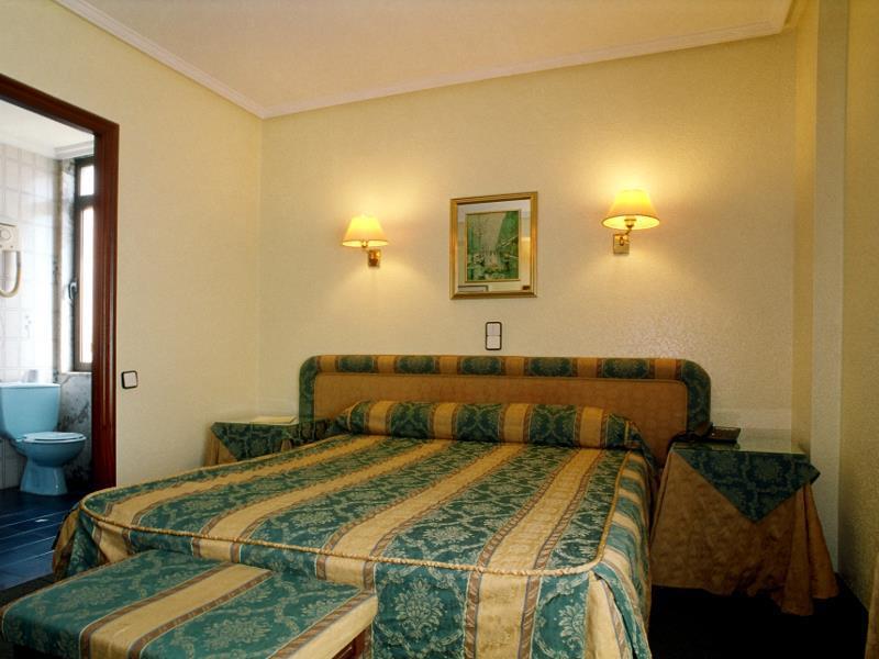 Hotel Los Angeles Guarnizo Værelse billede
